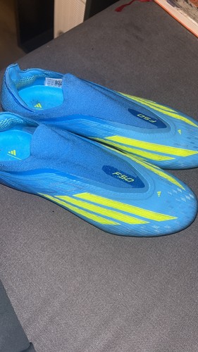 Adidas fussballschuhe 3 - 42, /